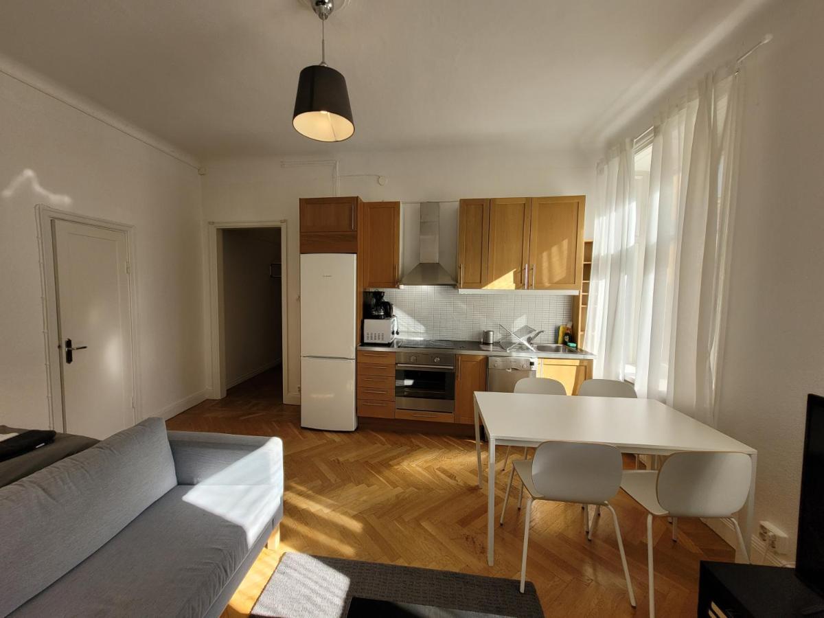 Home Inn Vmg Стокгольм Экстерьер фото